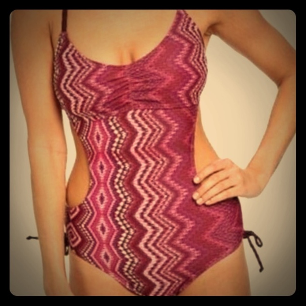 💋FLASH SALE💋 PRANA Ravi One swimsuit